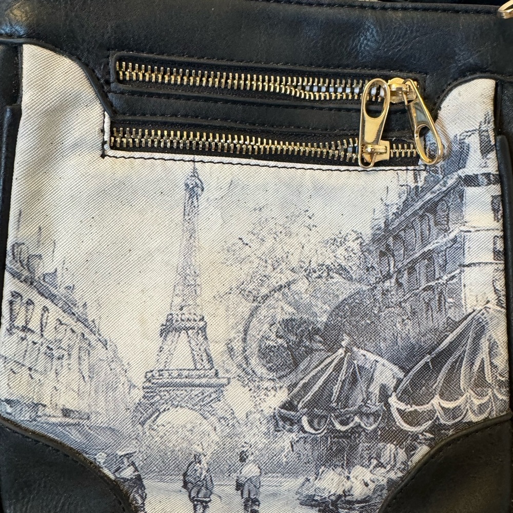 BNWOT | Parisian Leather Crossbody Bag - Picture 4 of 9